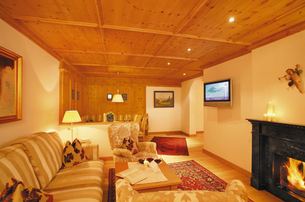 Hotel Alpenhof Tux Exteriör bild